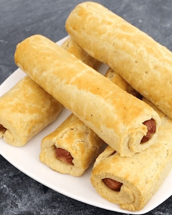 SAUSAGE ROLLS